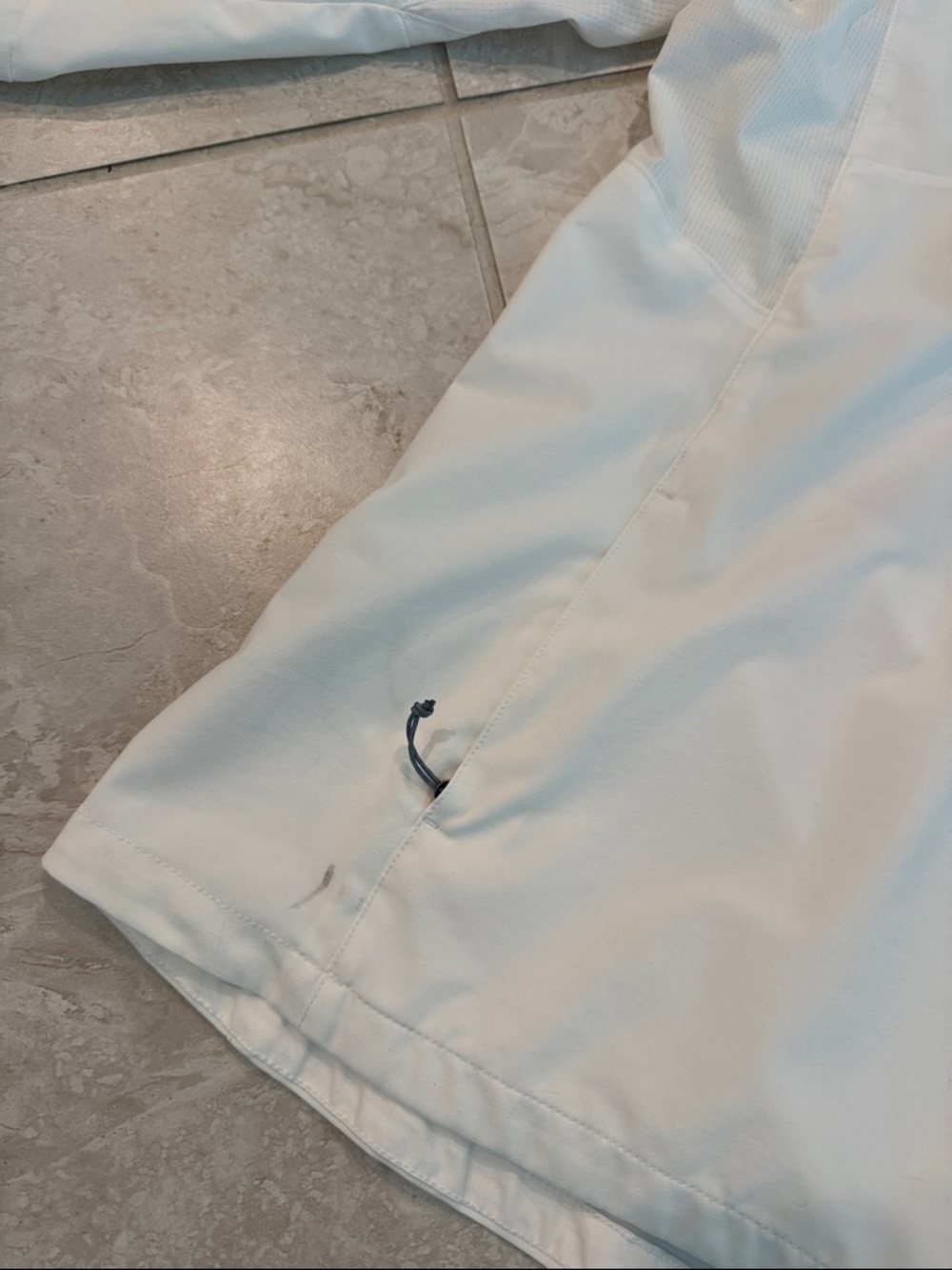 Kuhl White Hooded Wind Blocker Pullover with Mountain Crest - Picture 5 of 6